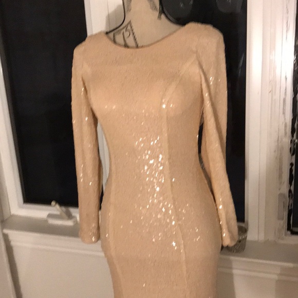 Jadore soft pink gown - Picture 2 of 3